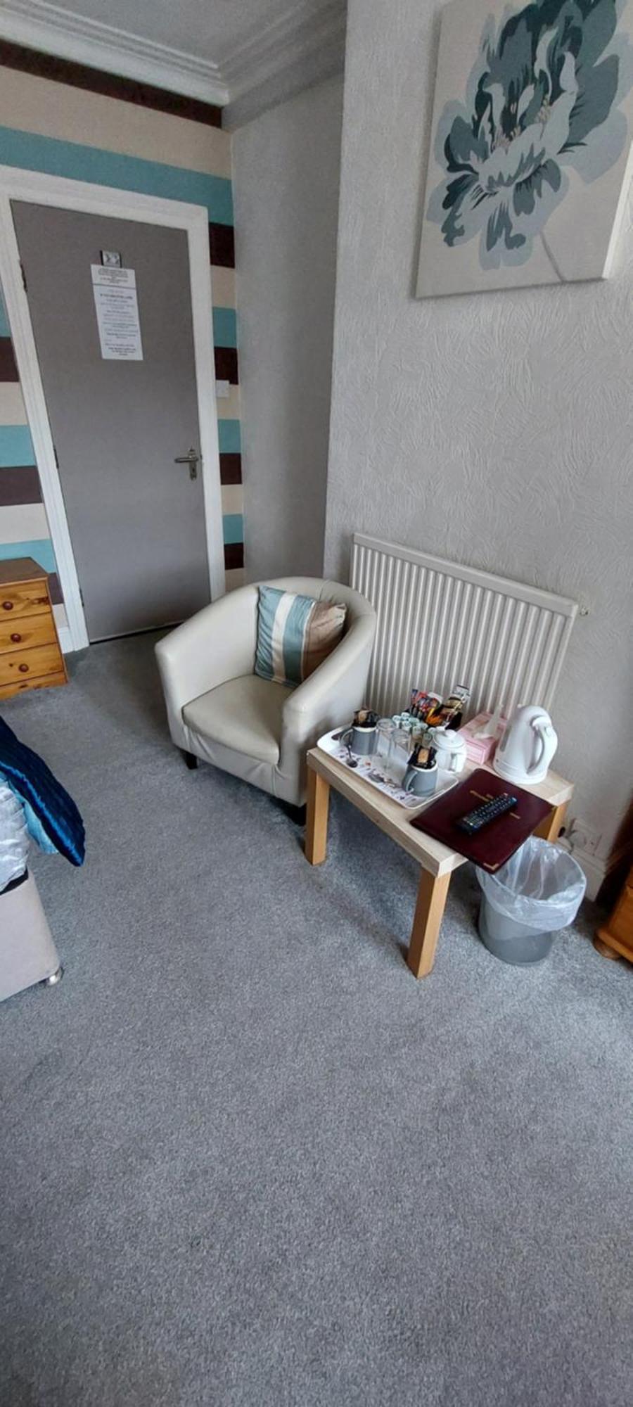 Glenavon Guest House 랜디드노 외부 사진